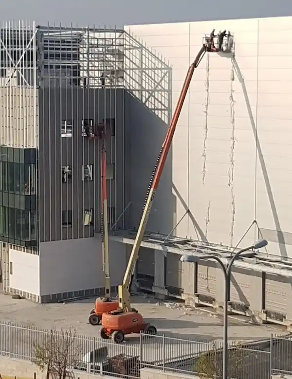 עבודות סנפלינג ללא פיגום - טכנולוגיית סנפלינג מתקדמת בגובה