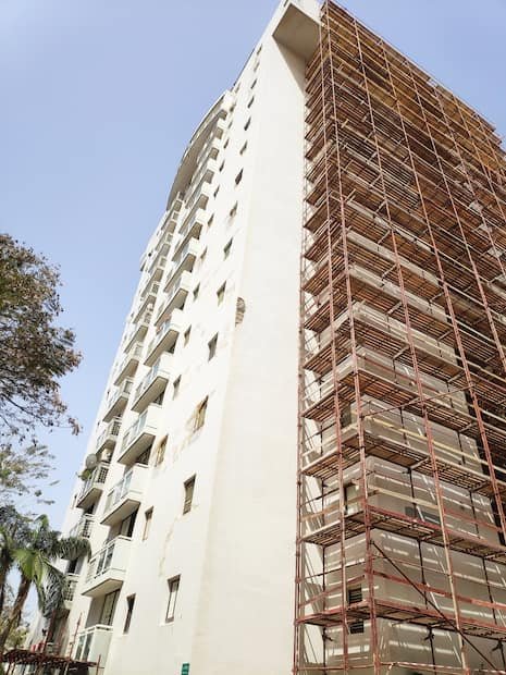 שיקום אריחים בסנפלינג – לפני ואחרי, בניין ישן